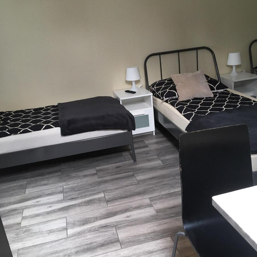 Pokoje Przy Zamku Podzamcze  Экстерьер фото